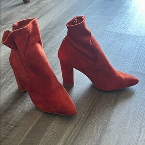 Shoe Dazzle Bold Orange Heeled Boots